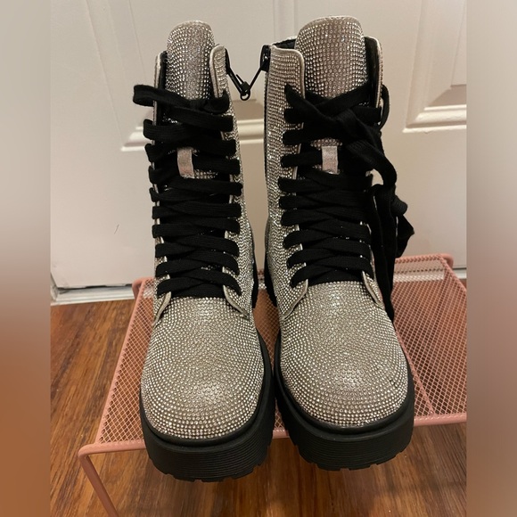 Sugar Thrillz Diamond Duchess Bling Boots - Picture 1 of 10